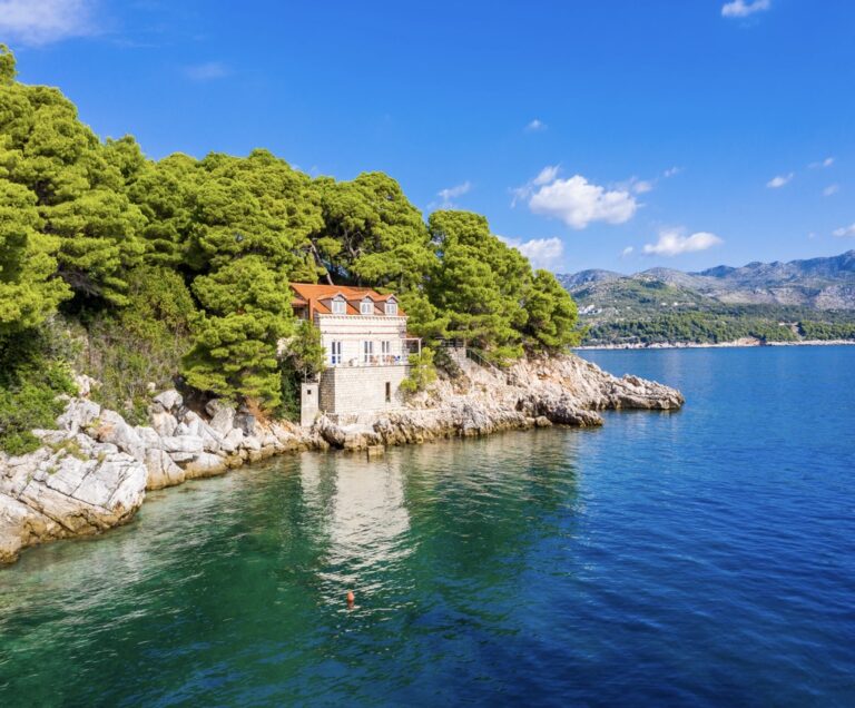 Maravilloso proyecto de villa tradicional frente al mar – Dubrovnik