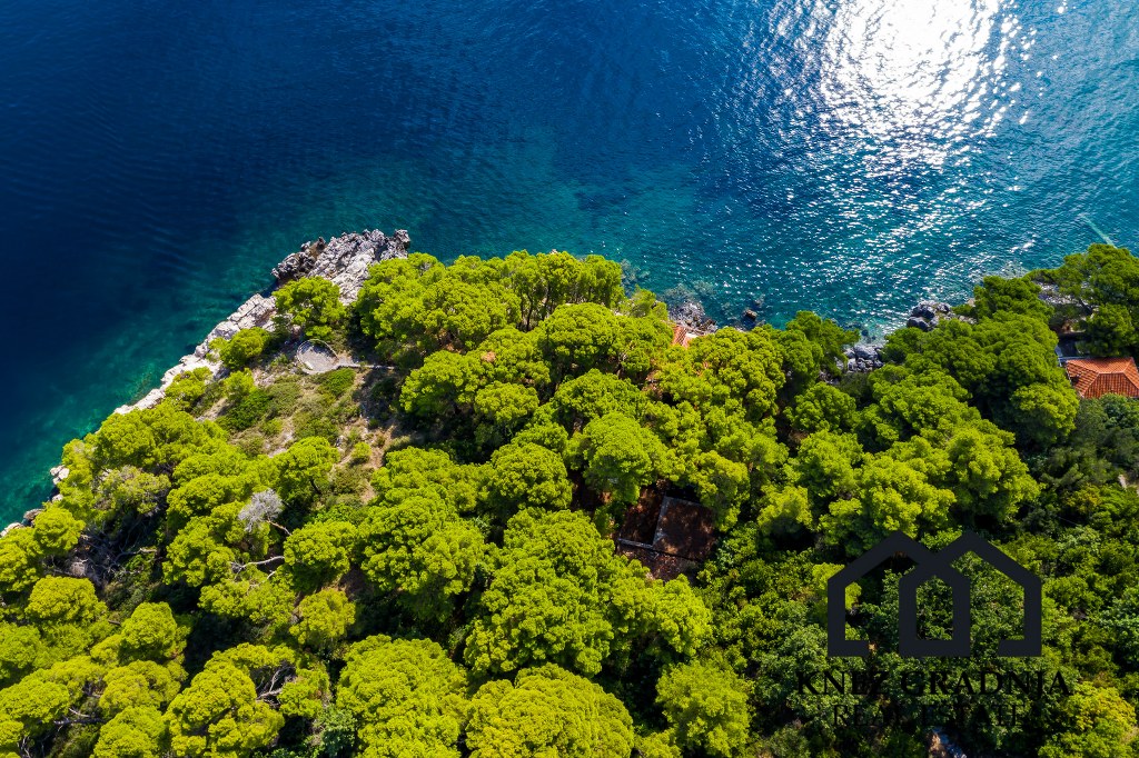 Seafront Villa in Dubrovnik