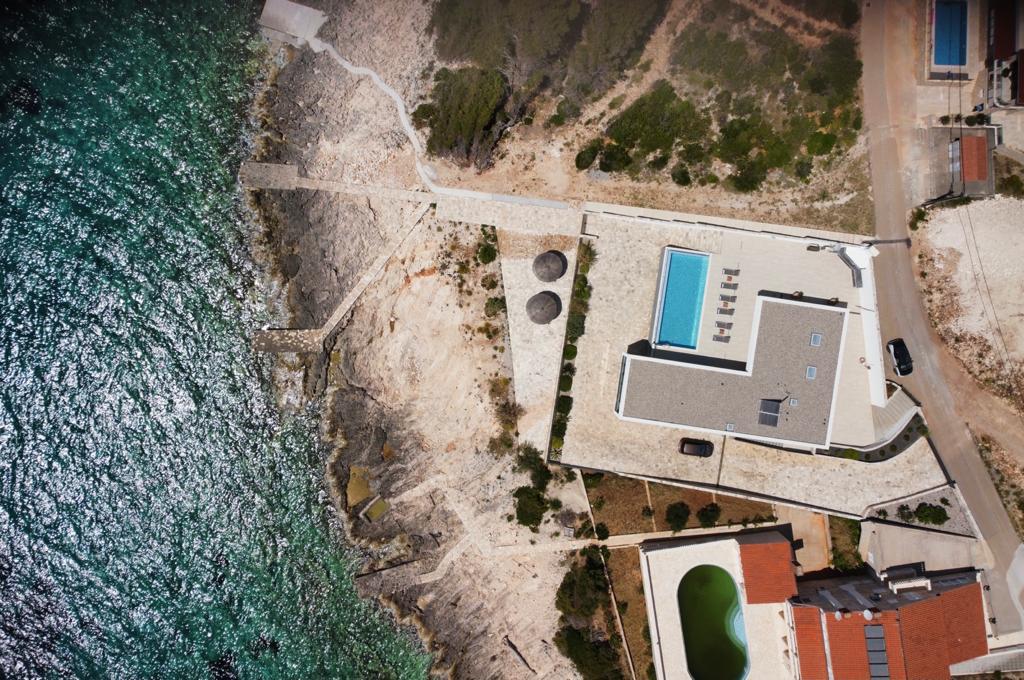 Seafront villa on Korcula island for sale, Croatia, pool, garage, new property