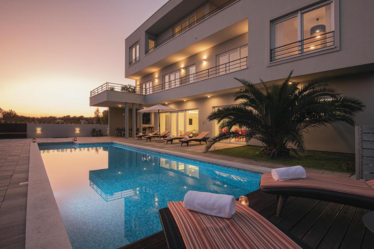 Sea view villa for sale medulin Croatia Istria, close to the sea, swimming pool, vacation, beach, buy property
