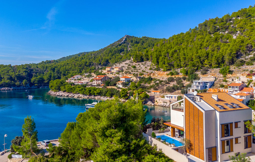 Úžasná vila na pobřeží – ostrov Korčula