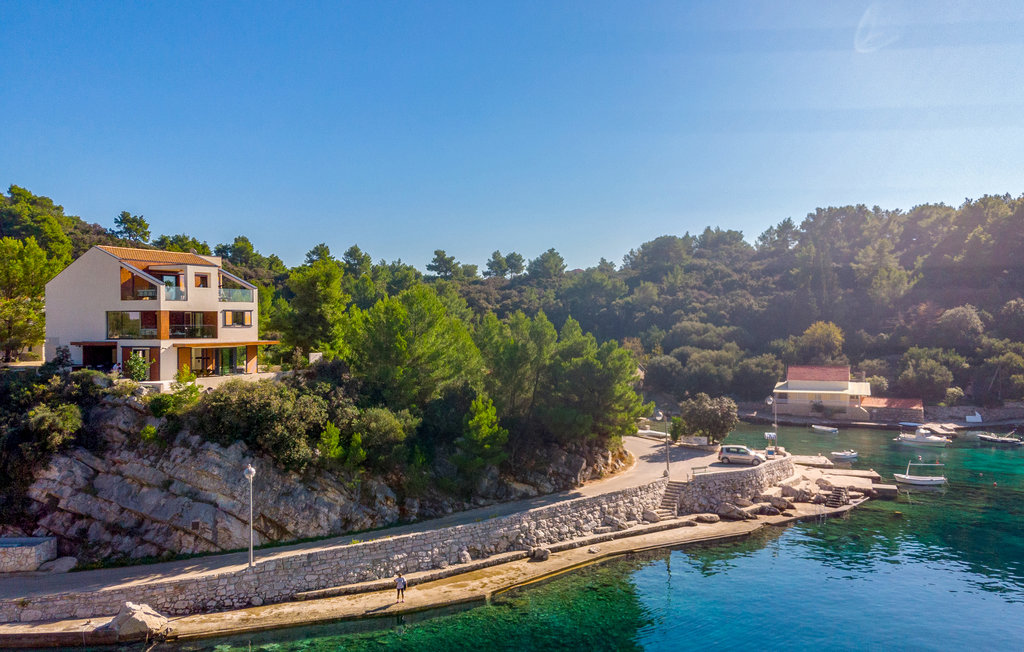 Seafront villa for sale on Korcula island, Croatia, new moder sea view, parking space, pool