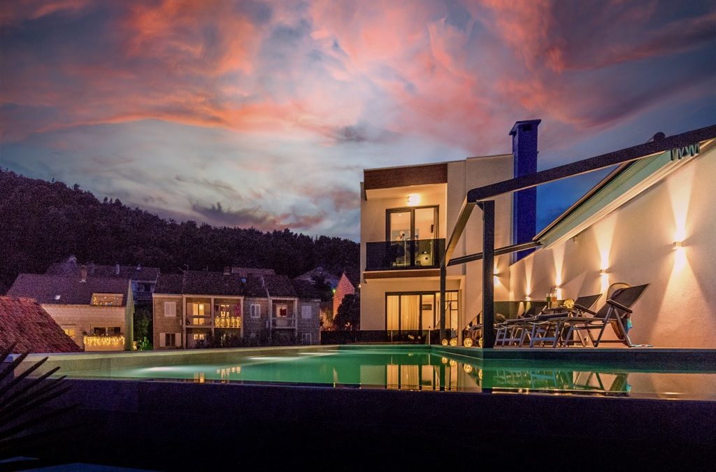 Novoizgrađena suvremena vila – otok Korčula
