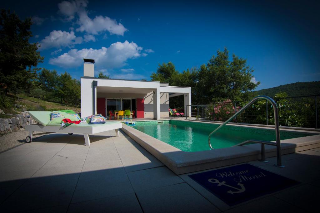 Village house for sale in Motovun Istria, property for sale, garden and swimming pool
