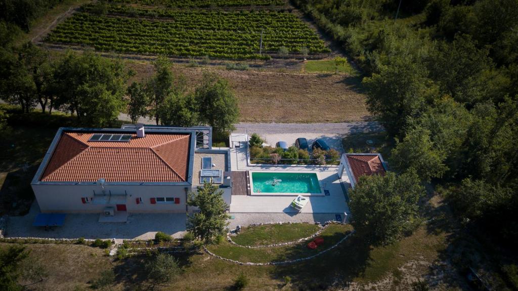 Village house for sale in Motovun Istria, property for sale, garden and swimming pool