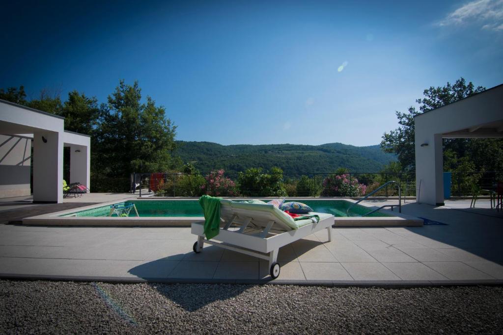 Village house for sale in Motovun Istria, property for sale, garden and swimming pool