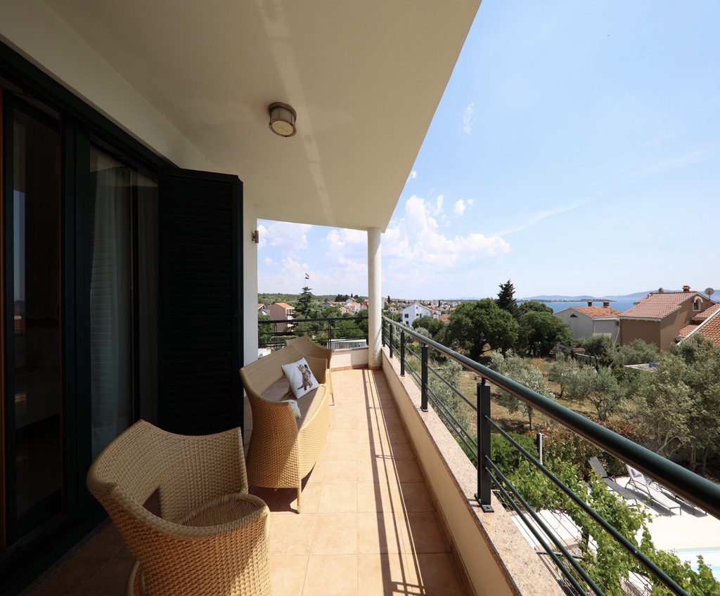 Sea view house in Zadar center for sale, bus mansion in Croatia