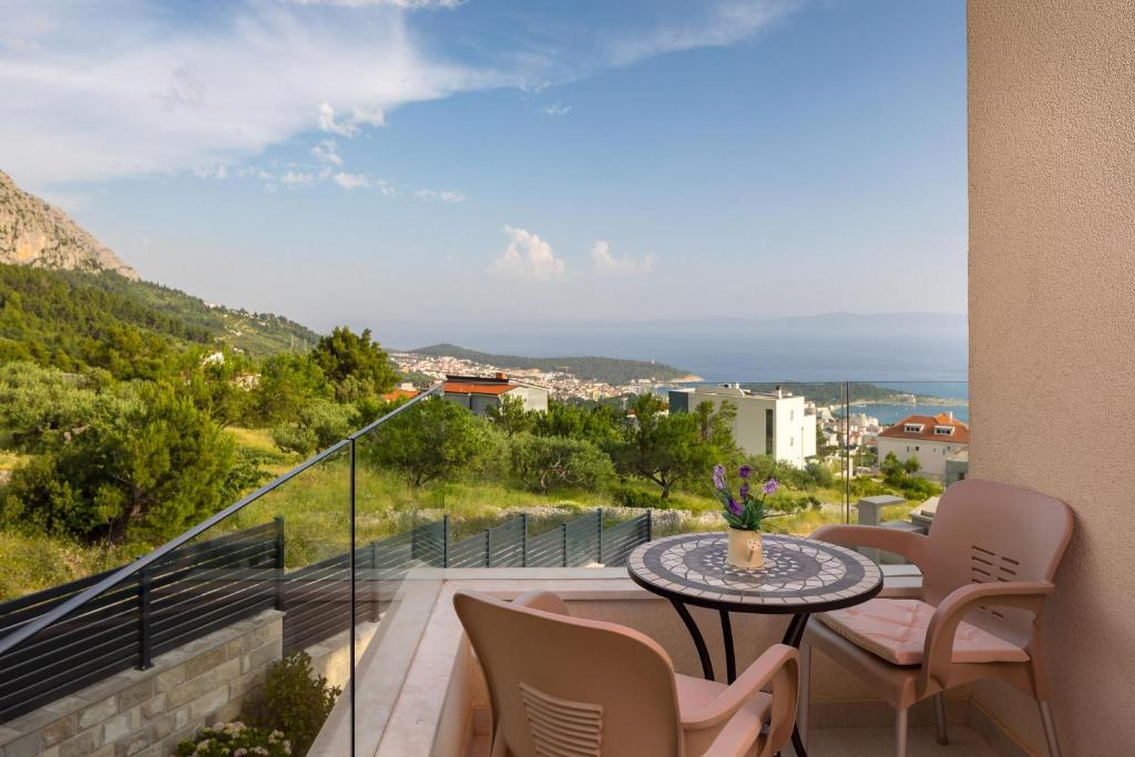 Sea view semi detached home for sale in Makarska