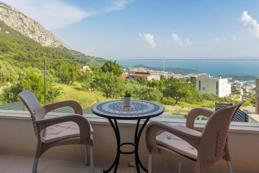 Sea view semi detached home for sale in Makarska