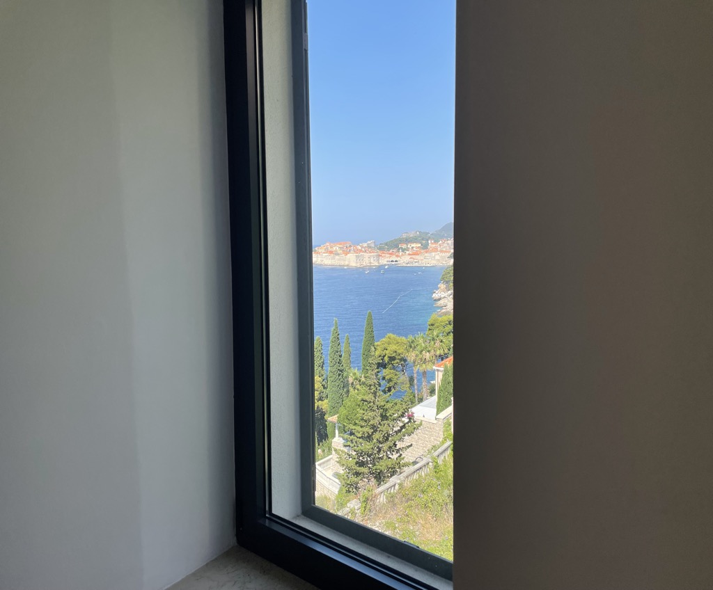 Dubrovnik Penthouse, Dubrovnik old town view, completely renovated apartment for sale 