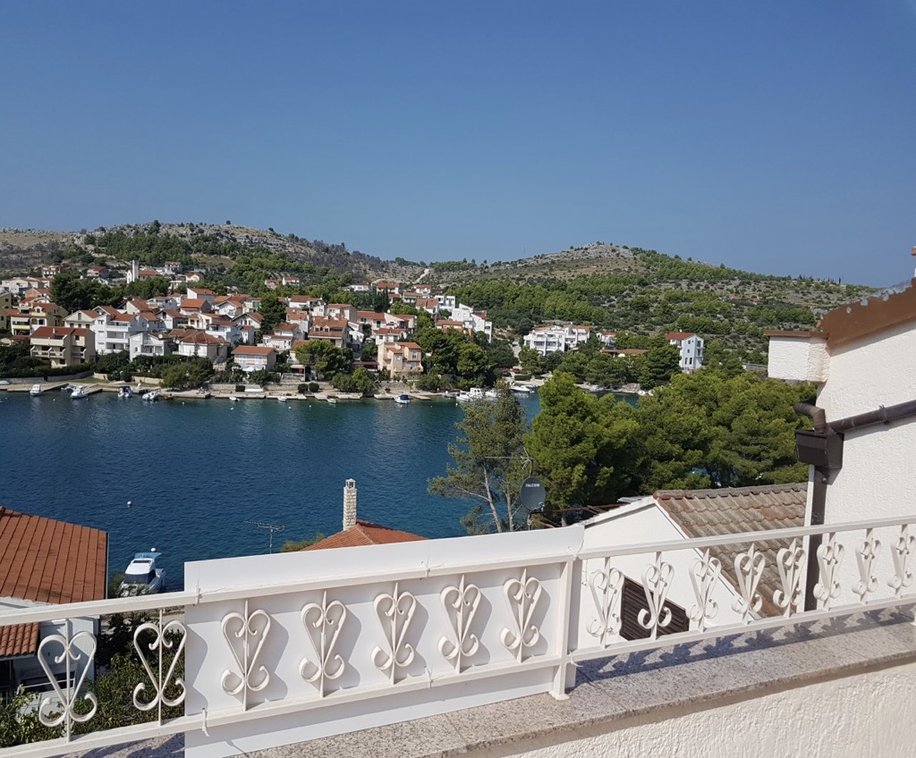 Sea view house for sale in Sibenik