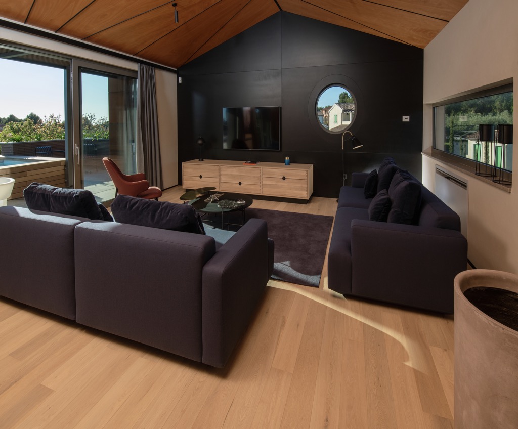 amazing home for sale near Pula, buy property in Istria