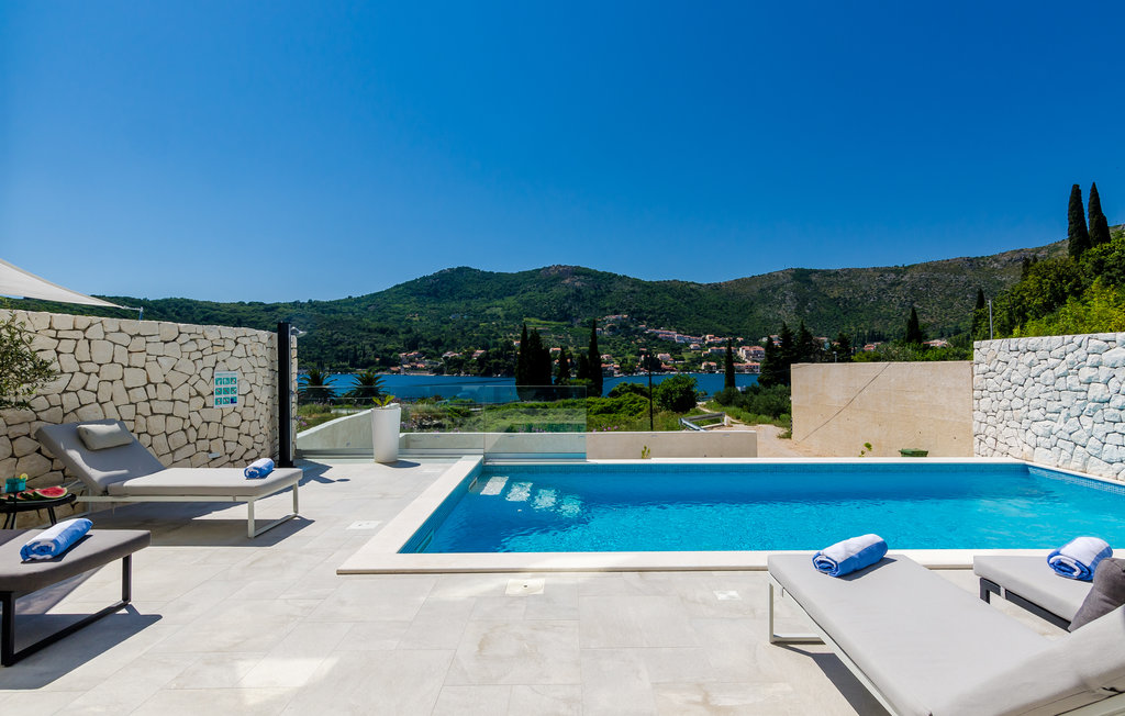 Dubrovnik is booming and here are top 3 properties to look out 