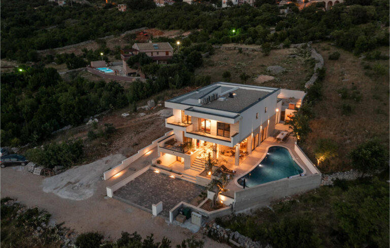 Nueva Villa con vistas al mar cerca de Zadar