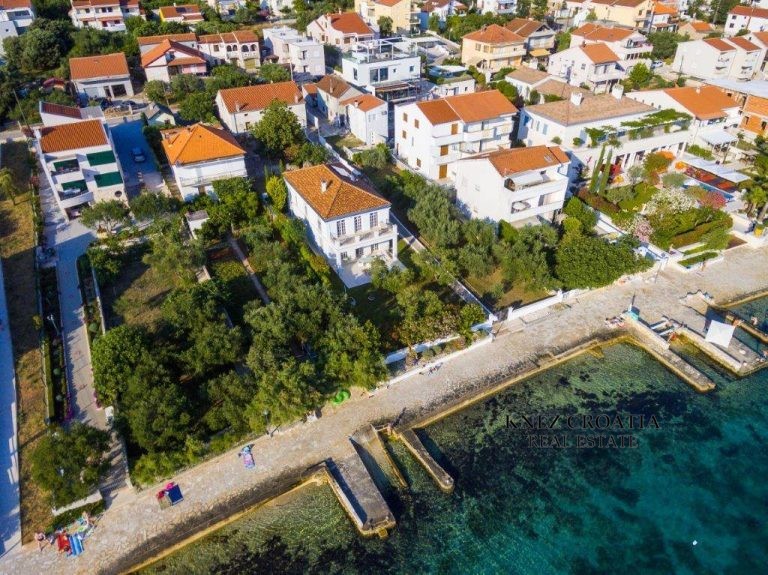 Kuća Zadar prvi red do mora